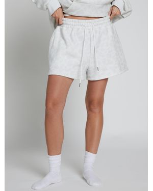 Comfrt Minimalist Shorts - White