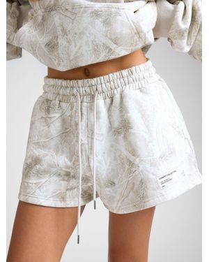 Comfrt Camo Shorts - White