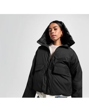 Converse Short Cargo Puffer Jacket - Black