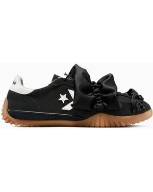 Converse Run Star Trainer Ruffle - Black
