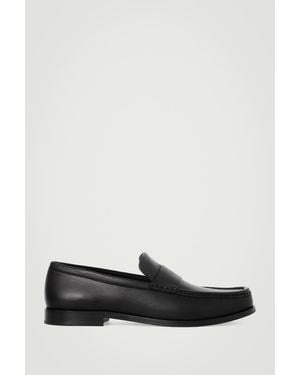 COS Loafers Aus Leder Mit Raffung - Schwarz