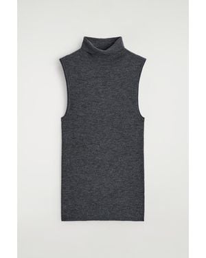 COS Seamless Merino Wool Turtleneck Top - Black