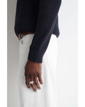 COS Gehämmerter Ring - Schwarz