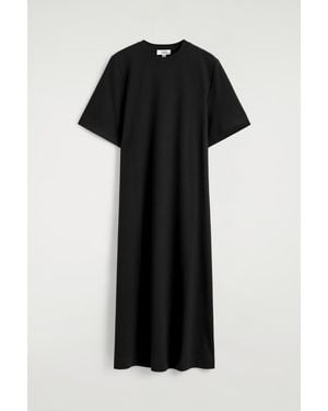 COS Robe T-Shirt Midi À Détail Ceinture - Noir