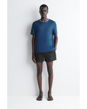 COS Gestreifte Badeshorts - Schwarz
