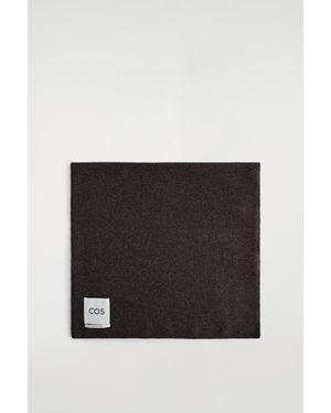 COS Cashmere Scarf - Brown