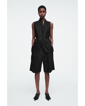 COS Lange Shorts Aus Leinen Mit Falten - Schwarz