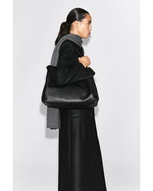 COS Trullo Oversized-Tasche Mit Umschlag - Schwarz