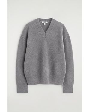 COS Rounded Wool V-Neck Sweater - Gray