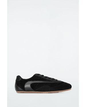COS Minimal Leather Sneakers - Black