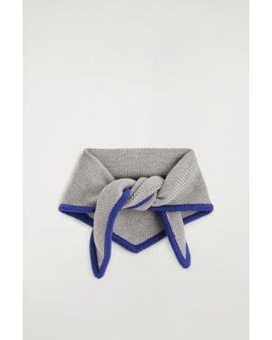 COS Contrast-Tipped Merino Wool Triangle Scarf - Blue