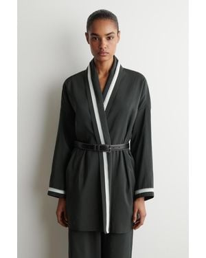 COS Bluse Mit Kontrastierenden Paspeln - Schwarz