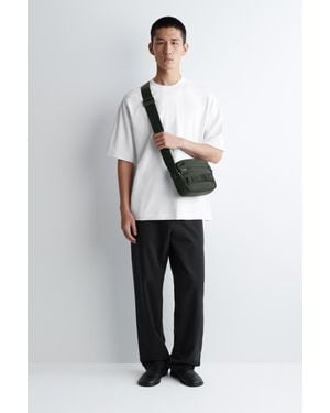 COS Transit Umhängetasche - Grün