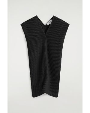 COS Pleated V-Neck Top - Black