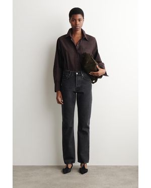 COS Pipeline Jeans Mit Schmalem Bein - Schwarz