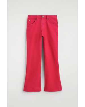 COS Verkürzte Valley Bootcut-Jeans - Rot