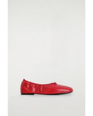 COS Flache Ballerinas Aus Leder - Rot