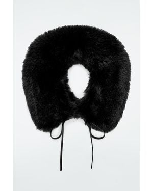 COS Faux Fur Collar - Black