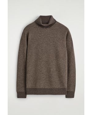 COS Rollkragenpullover Aus Merino-Kaschmir-Mix - Braun