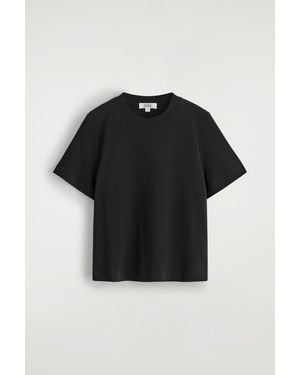 COS Clean Cut T-Shirt - Black