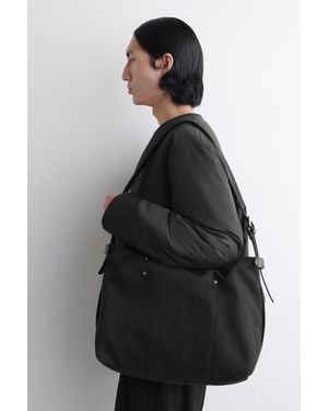 COS Utility Messenger Bag - Schwarz