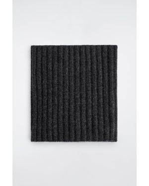 COS Chunky Ribbed Cashmere Snood - Black