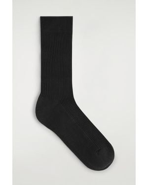 COS Gerippte Socken Aus Seide - Schwarz