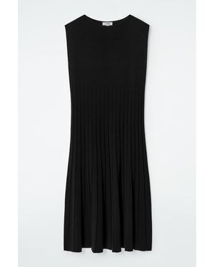 COS Knitted Pleated Maxi Dress - Black