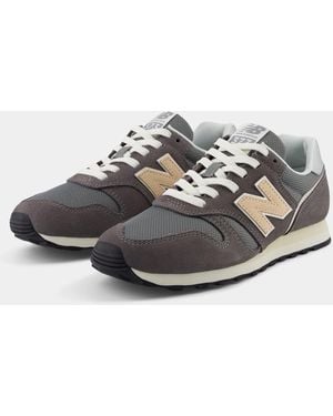 New Balance Trainers - Grey