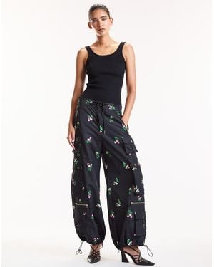 Cynthia Rowley Bouquet Printed Cargo Trousers - Blue