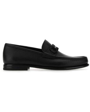 Ferragamo Solid Crown Loafers - Black