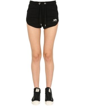 Alpha Industries Logo Shorts - Black