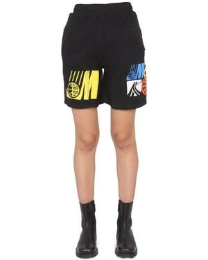 Market Graphic Shorts - Black