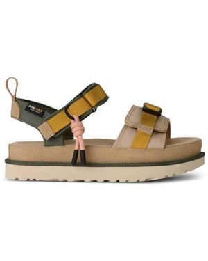 UGG Goldenstar Sandals - Brown