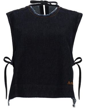 AMISH Solid Round Neck Top - Black