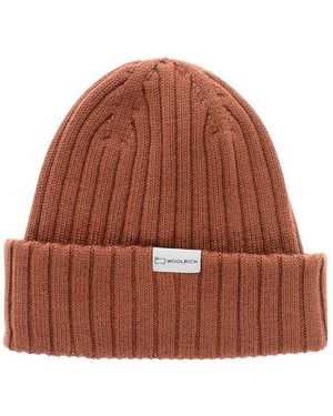 Woolrich Ribbed Logo Beanie Cap - Brown