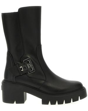 Stuart Weitzman Soho Boots - Black