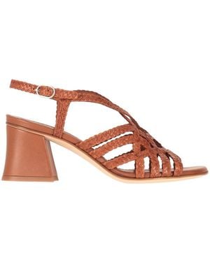 LA ROSE Braided Pumps - Brown