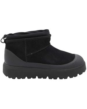 UGG Ultra Mini Boots - Black