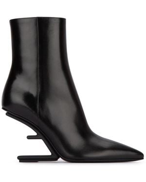 Fendi Pointed Toe Side Zip Leather Boots - Black