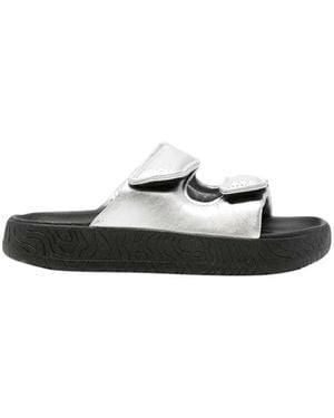 Veja Metallic Sandals - Black