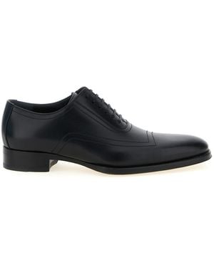 Gucci Leather Lace Up Shoes - Black