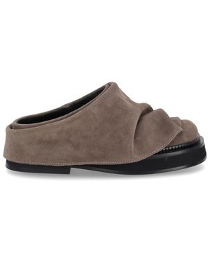 サンダル・ミュール THE ATTICO SLIPPER (250WSH00855LBT019AA 100) Alton leather thong sandals in black - The Attico | Mytheresa