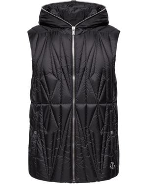 Moncler Quilted Jacket - Black