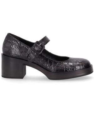 LA ROSE Leather Pumps - Black