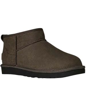 UGG Embossed Leather Boots - Brown