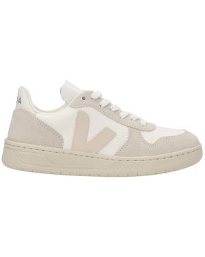 Veja V-10 Trainers - White
