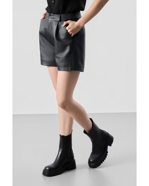 Bolongaro Trevor Real Leather Tailored Wide Legs Shorts - Black