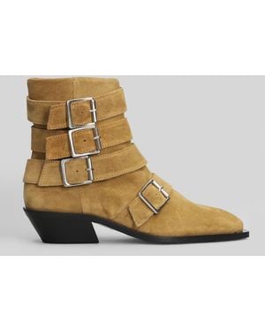 Alohas Eras Ankle Boots In Camel Suede - Multicolor
