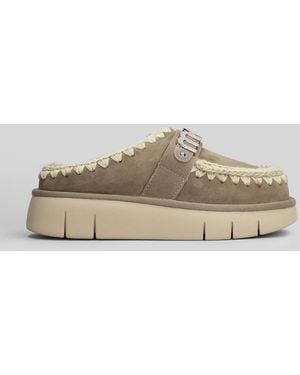 Mou Bounce Clog Slipper-mule In Gray Suede